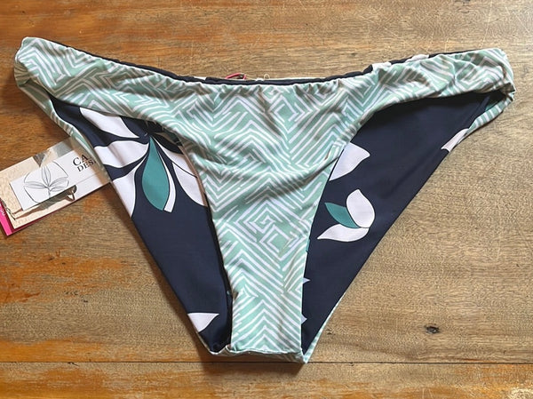 Carve Designs St. Barth Reversible Bottom