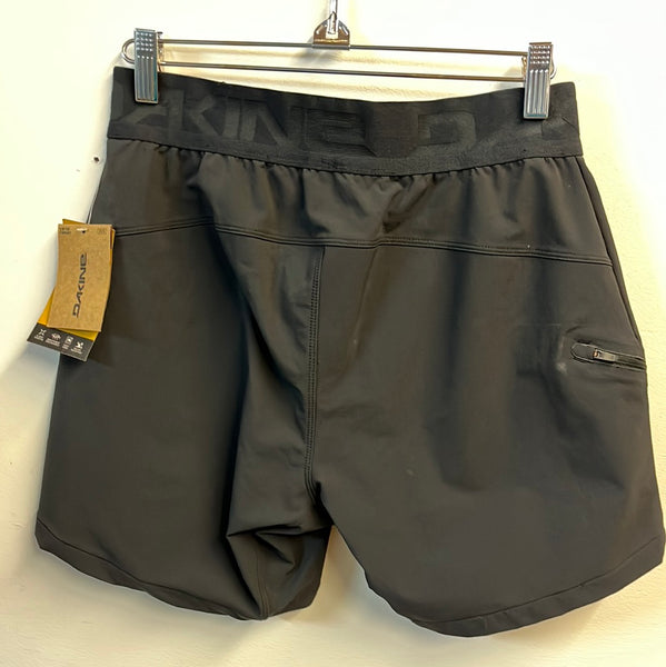 Dakine Women’s Syncline 7” Short