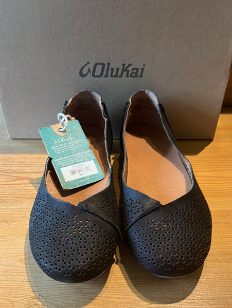 Olukai Pueo Perf Womens Ballet Flat- Black